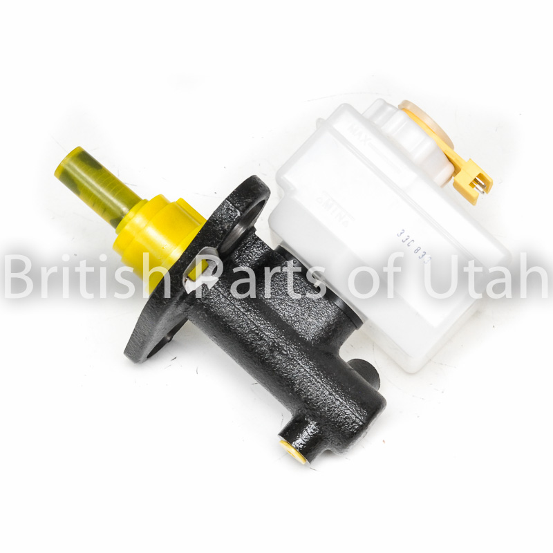 Land Rover Defender 90, 110 LUCAS OEM Master Cylinder LR013018 SJC100460